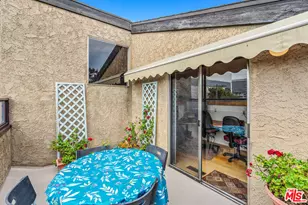 1427 S Bentley Ave, Los Angeles, CA 90025 - Photo 35