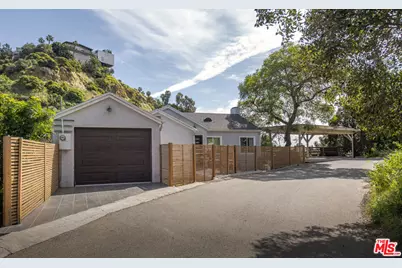 2370 San Marco Dr, Los Angeles, CA 90068 - Photo 5