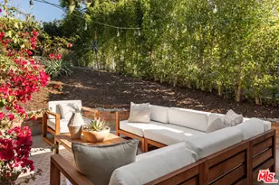 1954 Comstock Ave, Los Angeles, CA 90025 - Photo 17