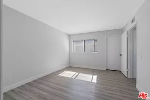 9210 Van Nuys Blvd, Panorama City, CA 91402 - Photo 13