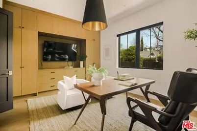 4261 Denny Ave, Toluca Lake, CA 91602 - Photo 13