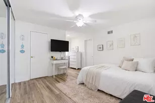 23320 Bassett St, West Hills, CA 91307 - Photo 7