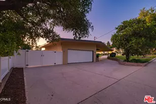 1908 Lyans Dr, La Canada Flintridge, CA 91011 - Photo 61