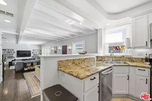 4954 Mammoth Ave, Sherman Oaks, CA 91423 - Photo 17
