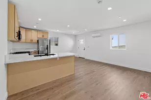 678 E 45th St, Los Angeles, CA 90011 - Photo 21