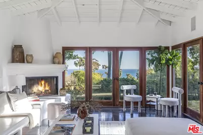 27349 Pacific Coast Hwy, Malibu, CA 90265 - Photo 13