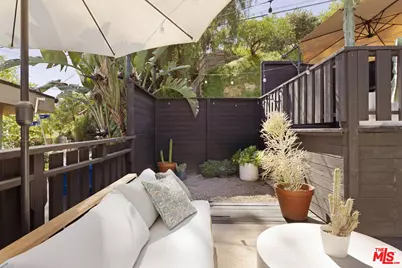 542 Quail Dr, Los Angeles, CA 90065 - Photo 5