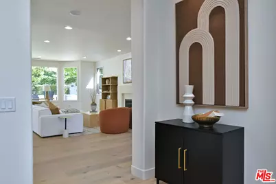 25605 Melbourne Ct, Calabasas, CA 91302 - Photo 25