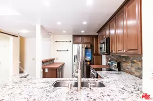 880 W 1st St, Los Angeles, CA 90012 - Photo 3