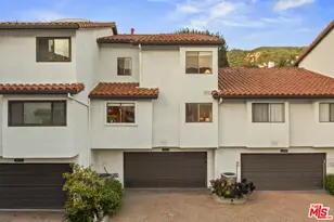 1611 Michael Ln, Pacific Palisades, CA 90272 - Photo 59