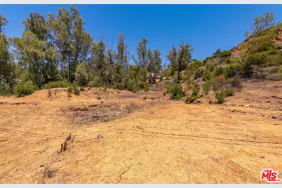 29371 Lake Vista Dr, Agoura Hills, CA 91301 - Photo 17
