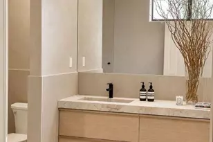 126 N Croft Ave, Los Angeles, CA 90048 - Photo 7