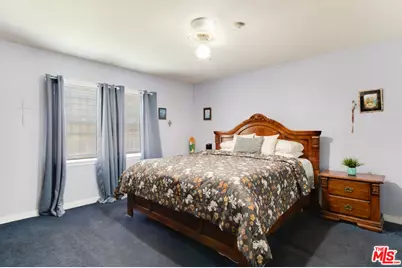 4915 10th Ave, Los Angeles, CA 90043 - Photo 17