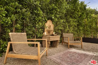 435 N Laurel Ave, Los Angeles, CA 90048 - Photo 29