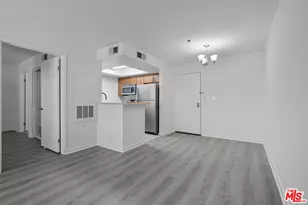 345 S Alexandria Ave, Los Angeles, CA 90020 - Photo 11