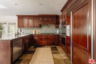 9747 Babbitt Ave, Northridge, CA 91325 - Photo 13