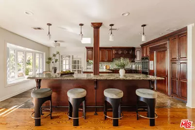 9747 Babbitt Ave, Northridge, CA 91325 - Photo 9