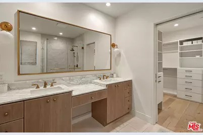 131 S Saltair Ave, Los Angeles, CA 90049 - Photo 11