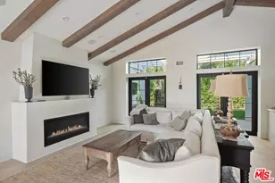 131 S Saltair Ave, Los Angeles, CA 90049 - Photo 3