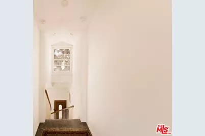 2706 Malcolm Ave, Los Angeles, CA 90064 - Photo 15