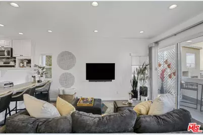 4112 Vanetta Pl, Studio City, CA 91604 - Photo 11