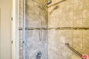 1300 S California Ave, Compton, CA 90221 - Photo 25