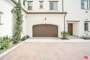 8900 Los Coyotes Ct, Buena Park, CA 90621 - Photo 27