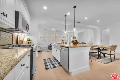 5816 W Avenue K13, Lancaster, CA 93536 - Photo 7