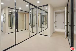 10560 Wilshire Blvd, Los Angeles, CA 90024 - Photo 23