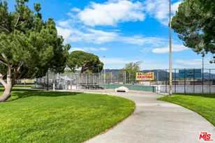 1505 N Naomi St, Burbank, CA 91505 - Photo 25