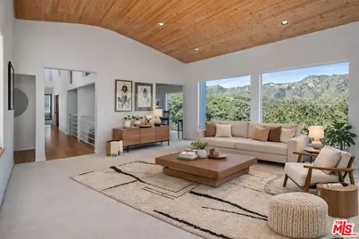 26207 Ingleside Way, Malibu, CA 90265 - Photo 9