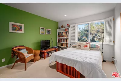 26207 Ingleside Way, Malibu, CA 90265 - Photo 31