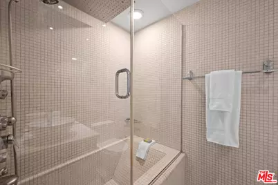 950 N Kings Rd #342, West Hollywood, CA 90069 - Photo 27