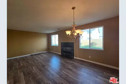 3273 W Avenue J10, Lancaster, CA 93536 - Photo 7