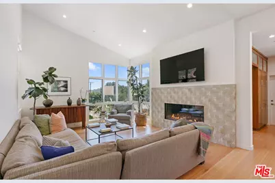 34067 Mulholland Hwy, Malibu, CA 90265 - Photo 11