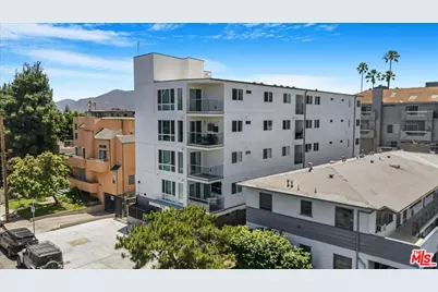 10918 Camarillo St, North Hollywood, CA 91603 - Photo 3