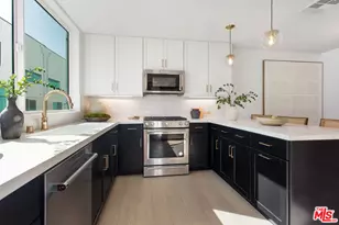 11220 W Lyon Ln, North Hollywood, CA 91606 - Photo 9