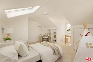 8044 Cowan Ave, Los Angeles, CA 90045 - Photo 17