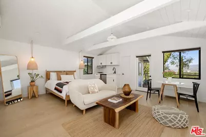 3736 Berry Dr, Studio City, CA 91604 - Photo 21