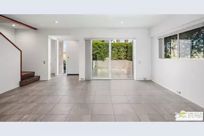 2530 N Whitewater Club Dr #B, Palm Springs, CA 92262 - Photo 9