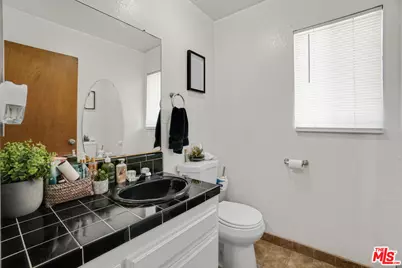 4812 Live Oak St, Cudahy, CA 90201 - Photo 9