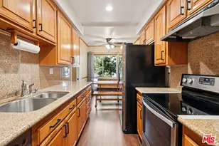 5845 Doverwood Dr, Culver City, CA 90230 - Photo 25