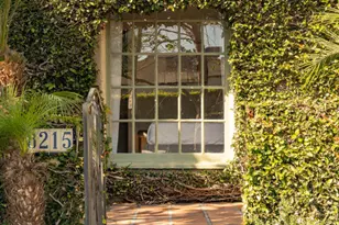 8215 Clinton St, Los Angeles, CA 90048 - Photo 3