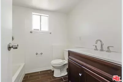 805 S Crane Ave, Compton, CA 90221 - Photo 9