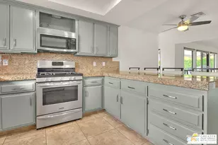 45700 Mountain View Ave, Palm Desert, CA 92260 - Photo 21