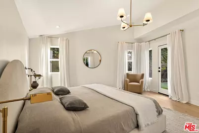 1000 Indiana Ave, Venice, CA 90291 - Photo 17