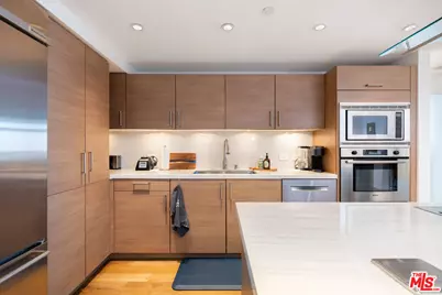 13650 Marina Pointe Dr #1203, Marina del Rey, CA 90292 - Photo 7