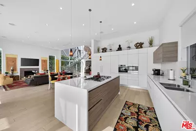 6356 W 5th St, Los Angeles, CA 90048 - Photo 11