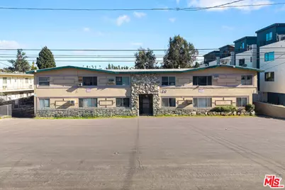 820 Chestnut Ave, Los Angeles, CA 90042 - Photo 1