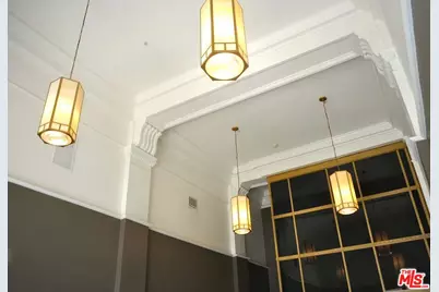 257 S Spring St #4L, Los Angeles, CA 90012 - Photo 5